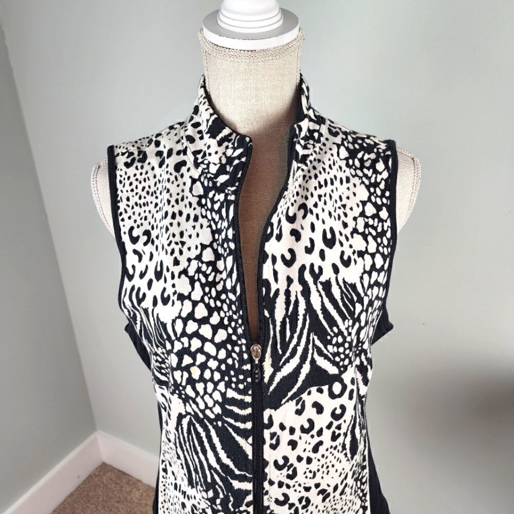 KORET WOMENS VEST BLACK AND WHITE GEO PATTERN SIZE MEDIUM - Picture 4 of 7